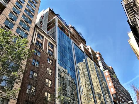 152 east 87th street.